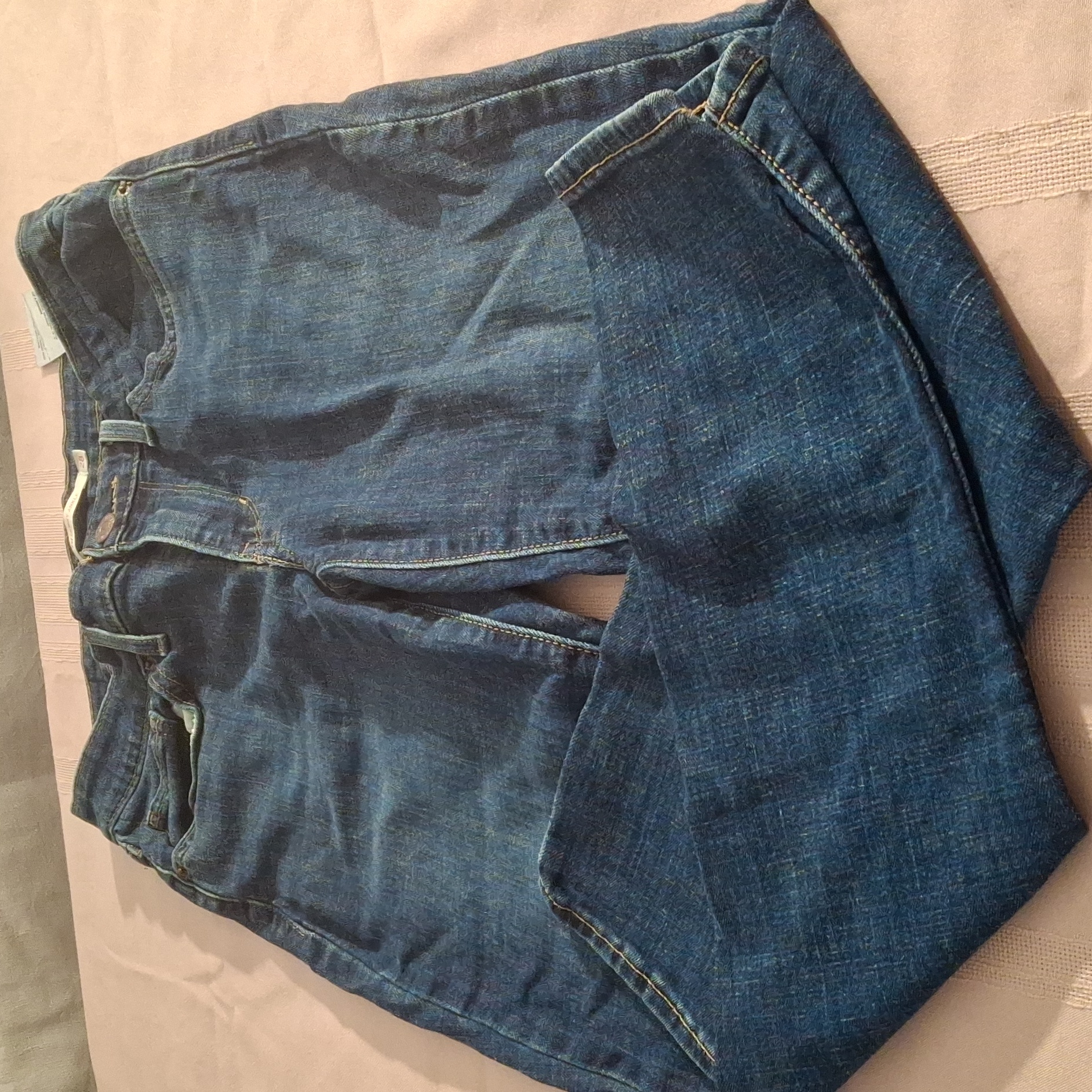 Levis 711 Jeans